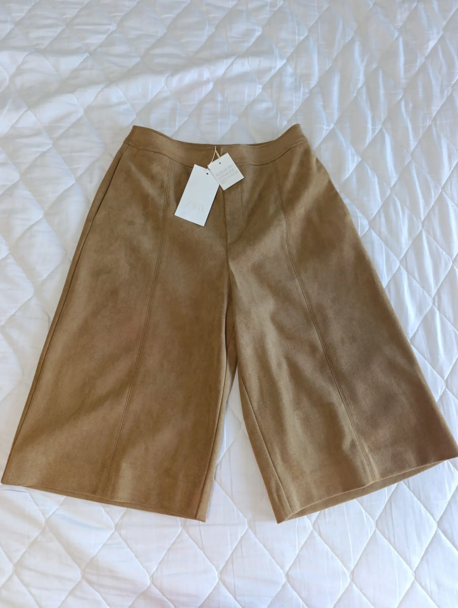Bermudas anchas Zara efecto ante talla S
